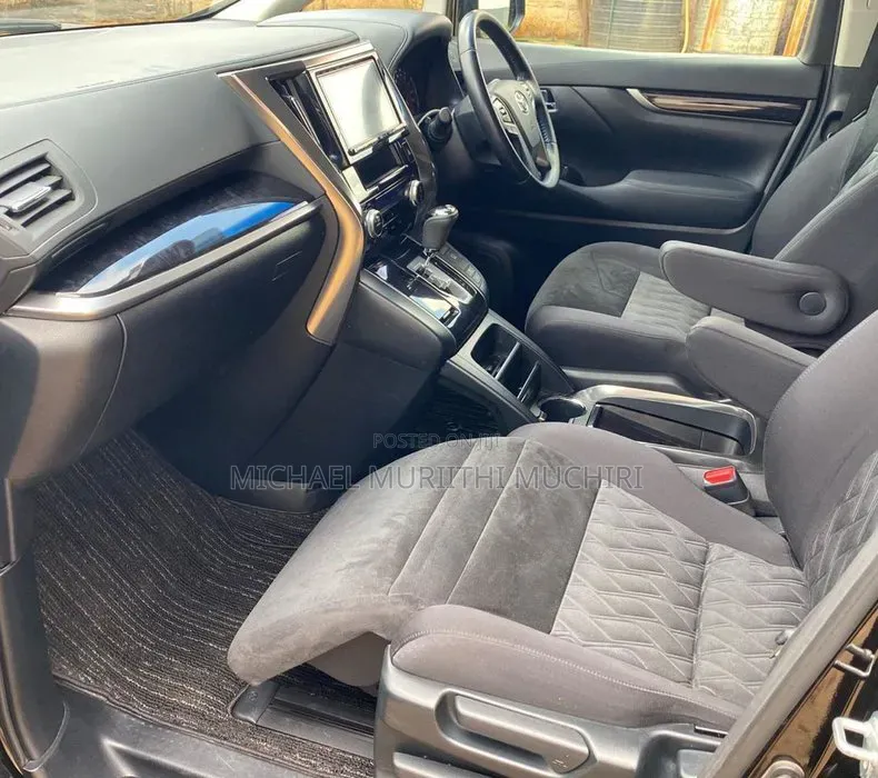 Toyota Alphard 2019 Black