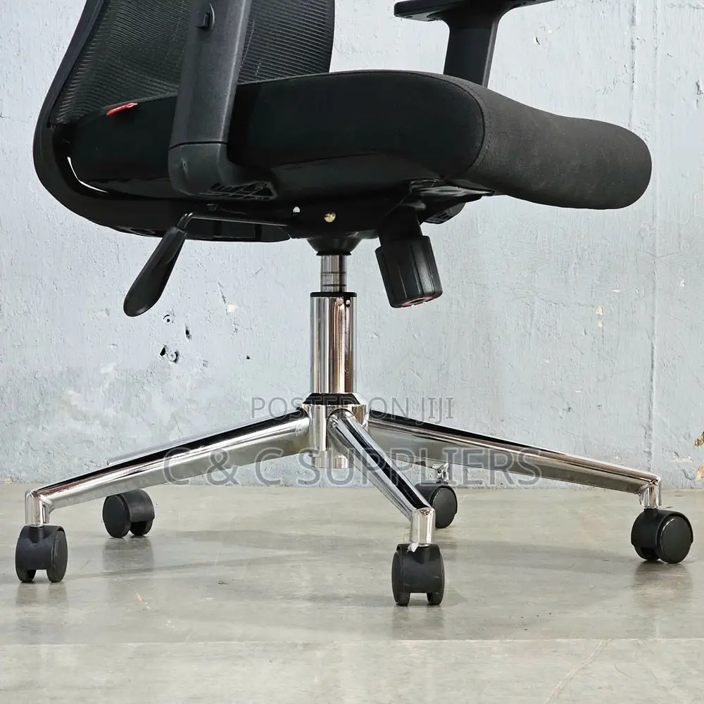Ergonomic Swivel Conference Chair