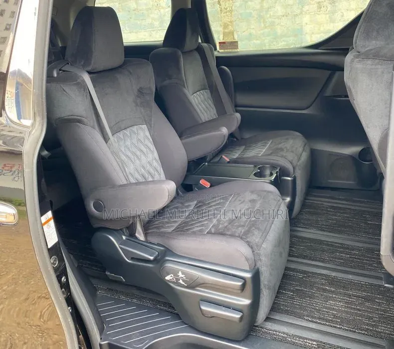 Toyota Alphard 2019 Black