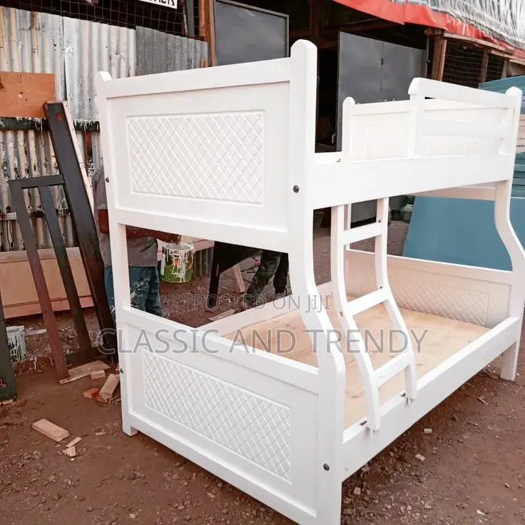 White Bunk Bed With Sturdy Frames