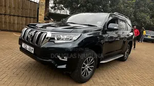 Toyota Land Cruiser Prado 2016 Black