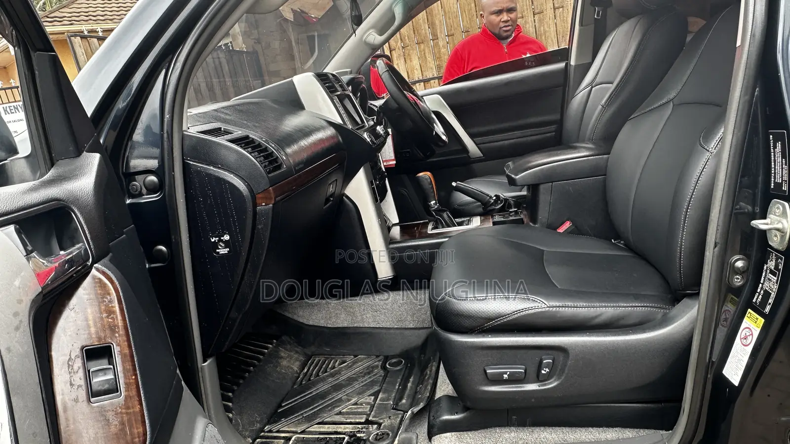 Toyota Land Cruiser Prado 2016 Black