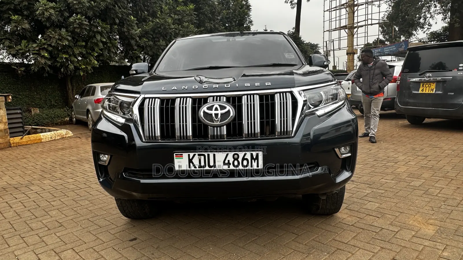 Toyota Land Cruiser Prado 2016 Black