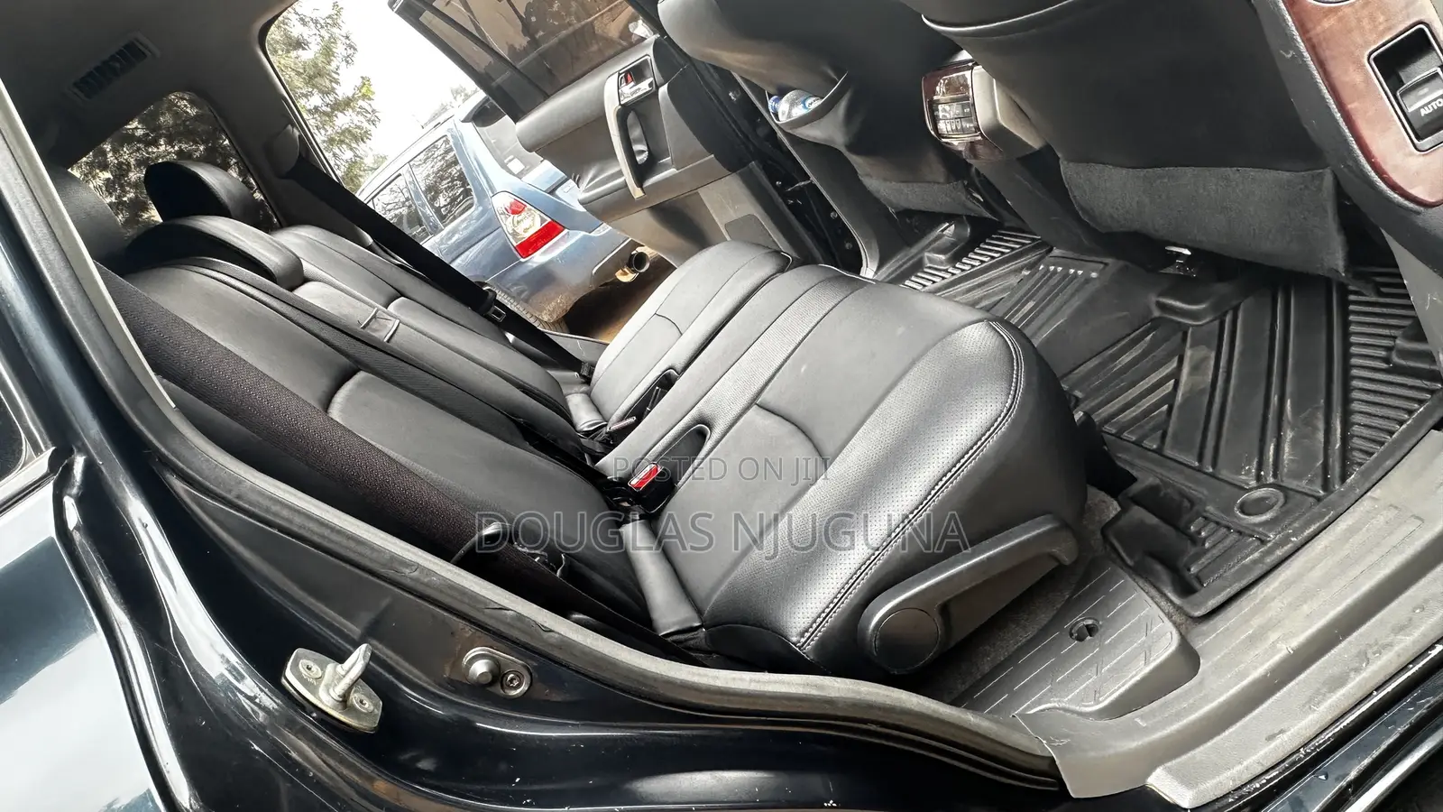 Toyota Land Cruiser Prado 2016 Black