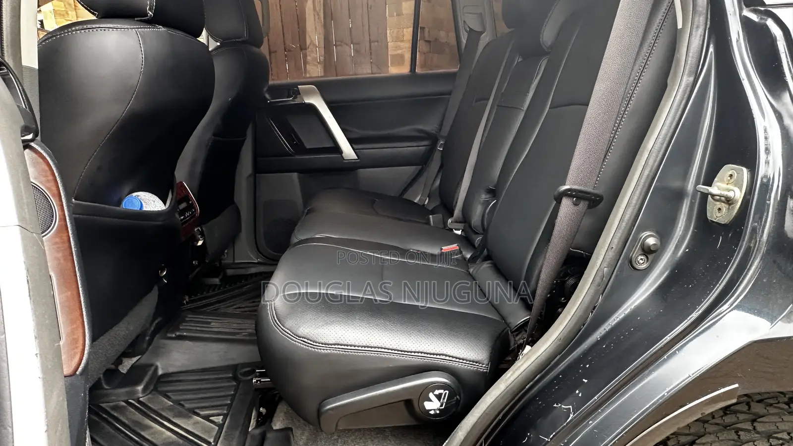 Toyota Land Cruiser Prado 2016 Black