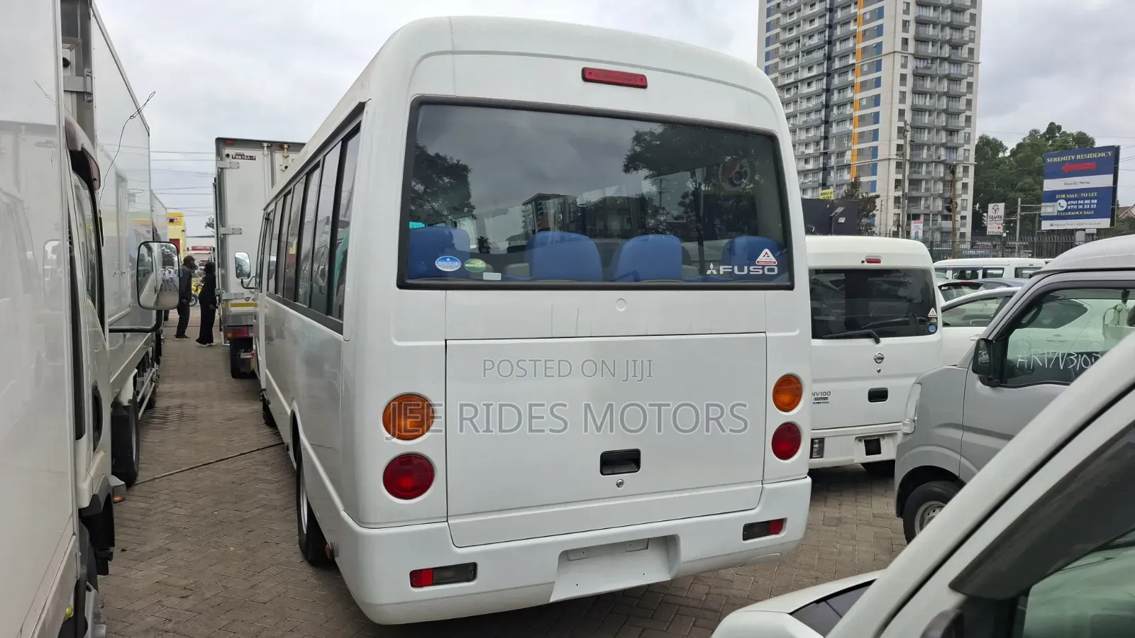 Mitsubishi Fuso Rosa 2019 White