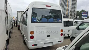 Mitsubishi Fuso Rosa 2019 White