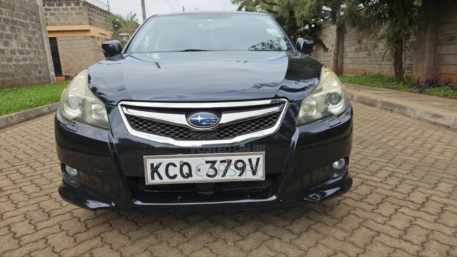 Subaru Legacy 2011 Black