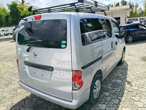 Nissan NV200 2018 Silver