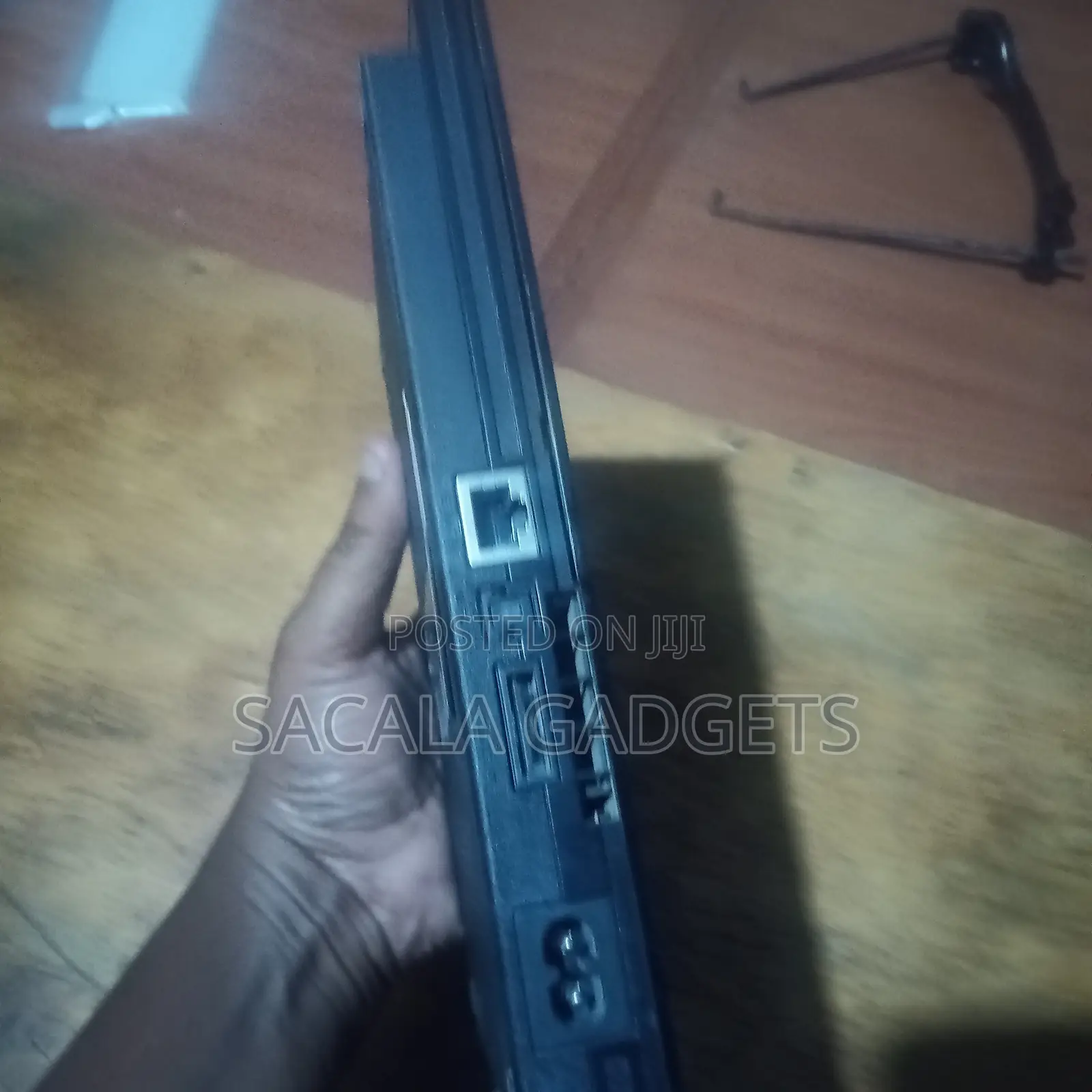 Chipped Ps2 + One Ps2 Controller + Memory Card