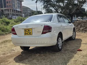 Toyota Axio 2010 White