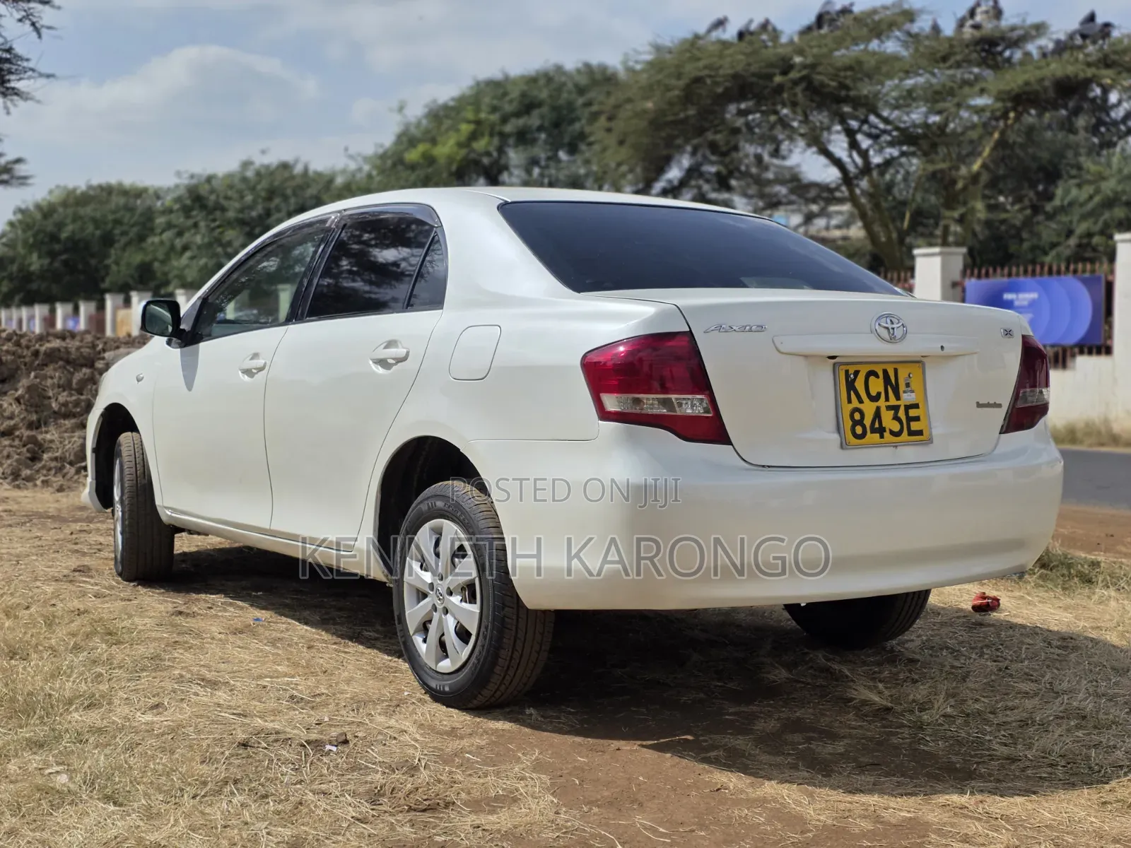 Toyota Axio 2010 White