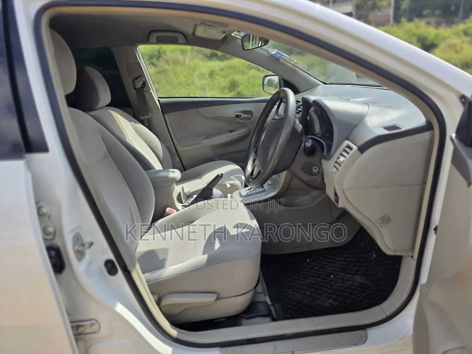 Toyota Axio 2010 White