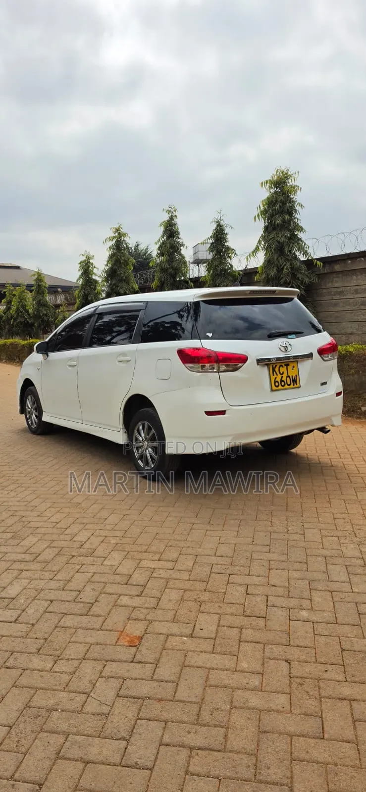 Toyota Wish 2012 White