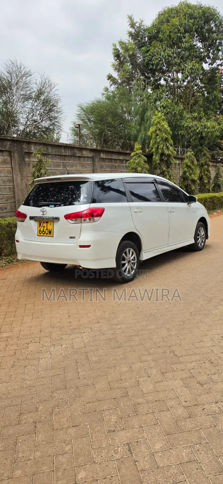 Toyota Wish 2012 White
