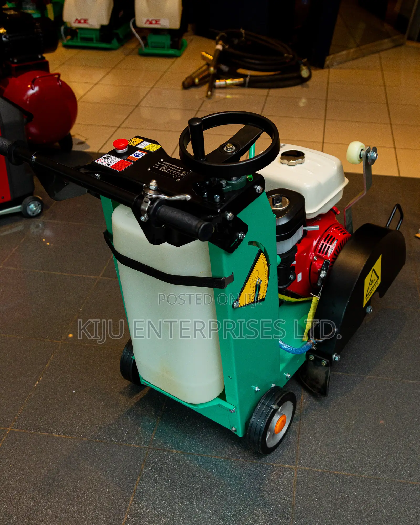 Ace Q-450 Concrete Cutter 17cm Depth 9.6kw Petrol Floor Saw