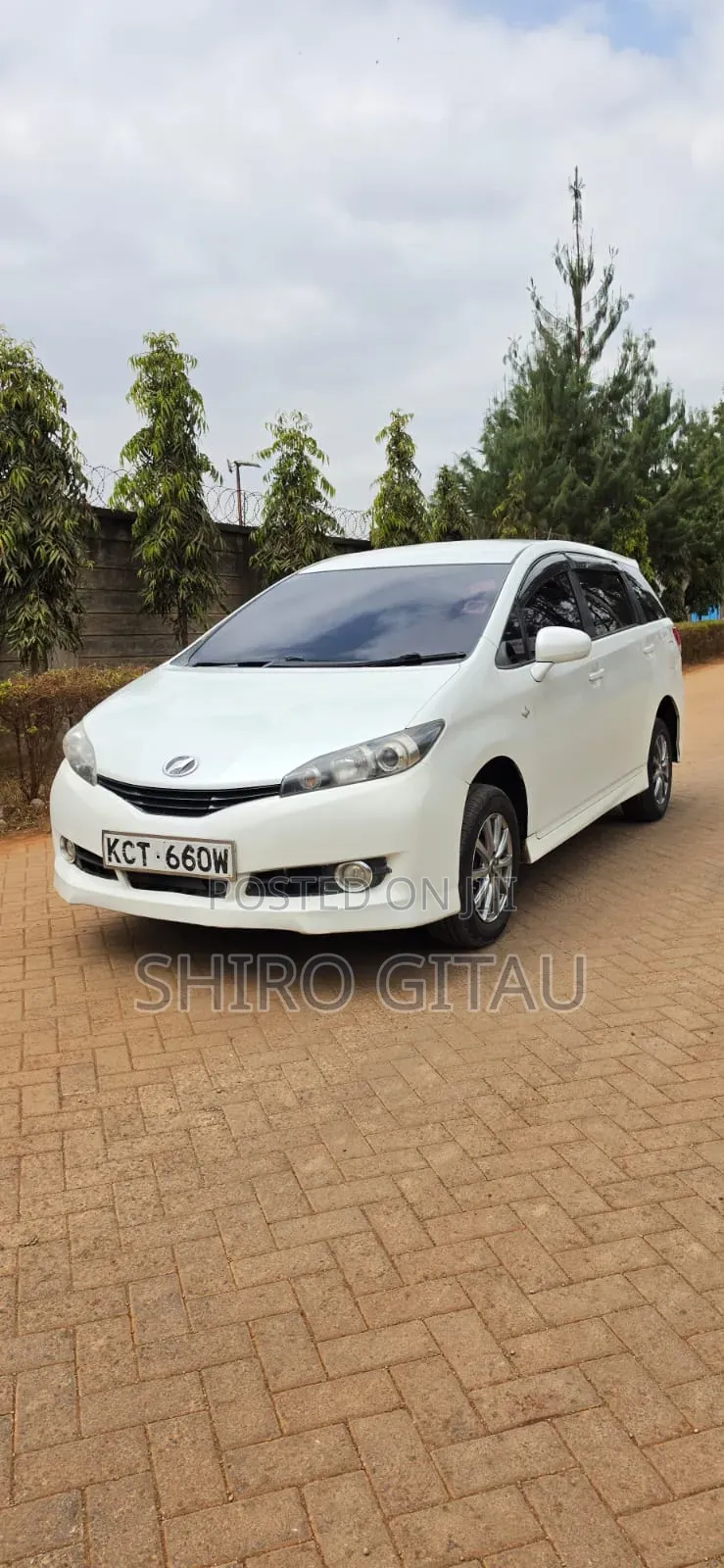 Toyota Wish 2012 White