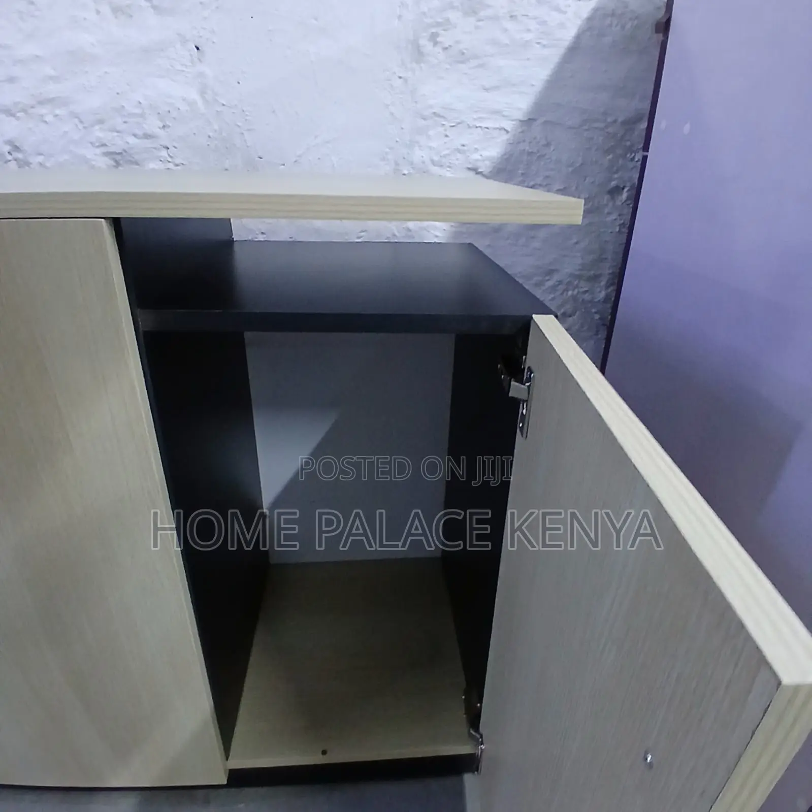 Credenza: Multipurpose MDF Lockable Credenza for Storage