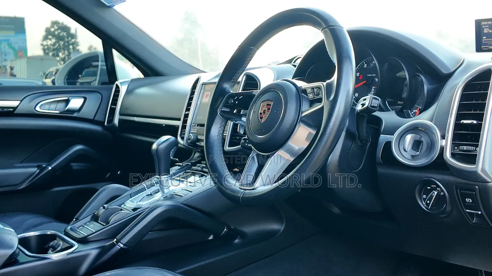 Porsche Cayenne Platinum Edition AWD 2018 White