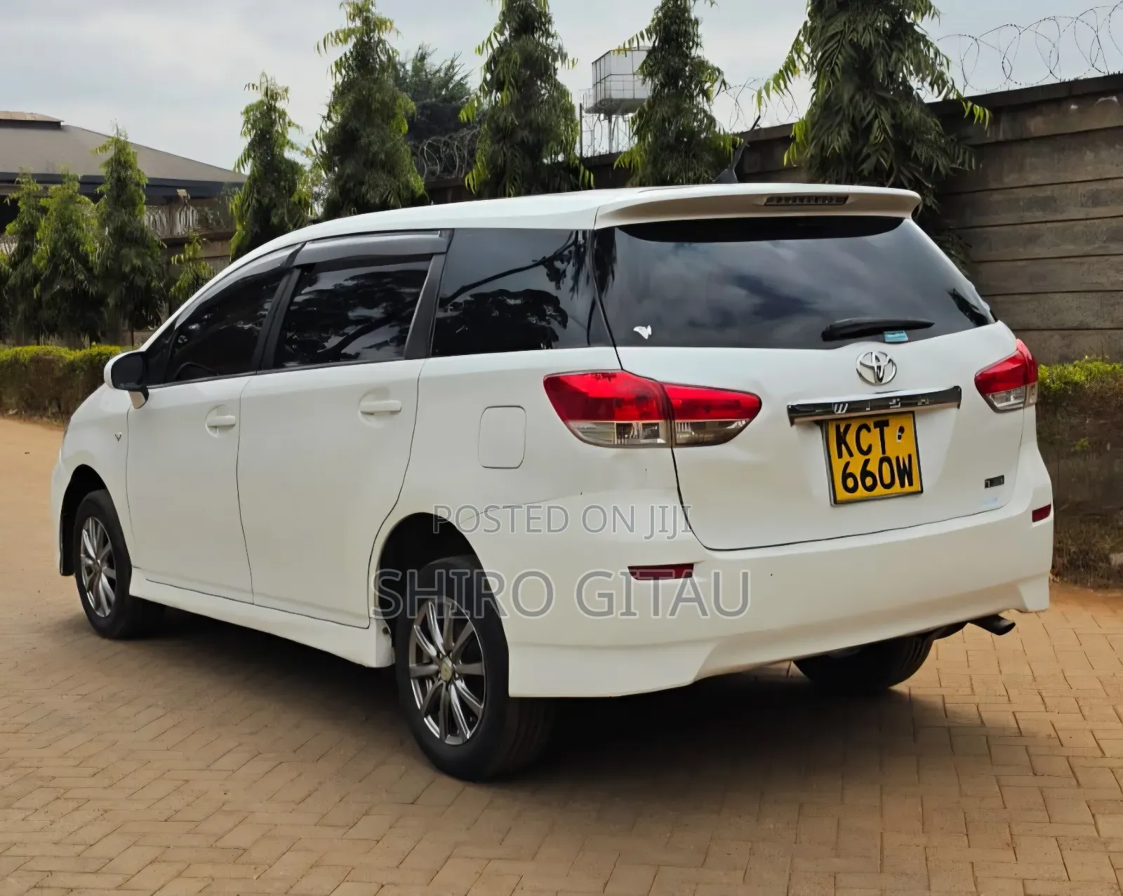 Toyota Wish 2012 White