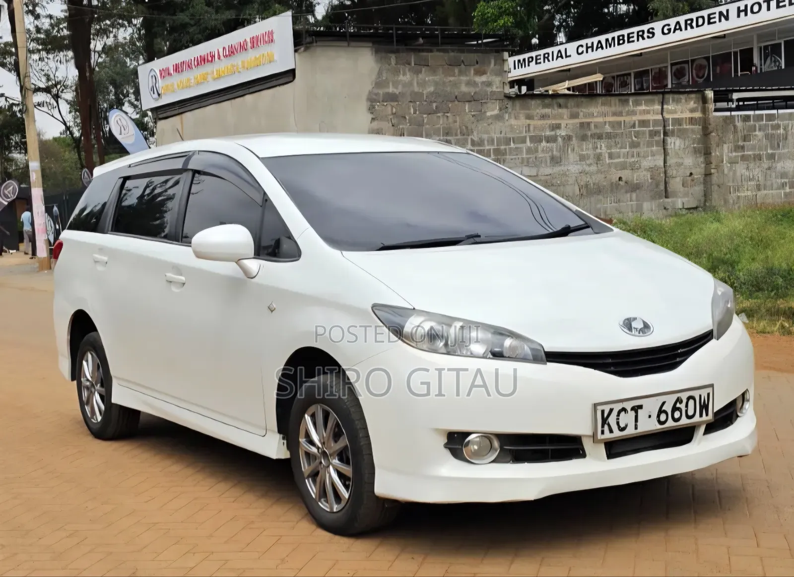 Toyota Wish 2012 White