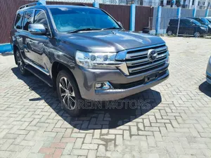 Toyota Land Cruiser 2019 Brown