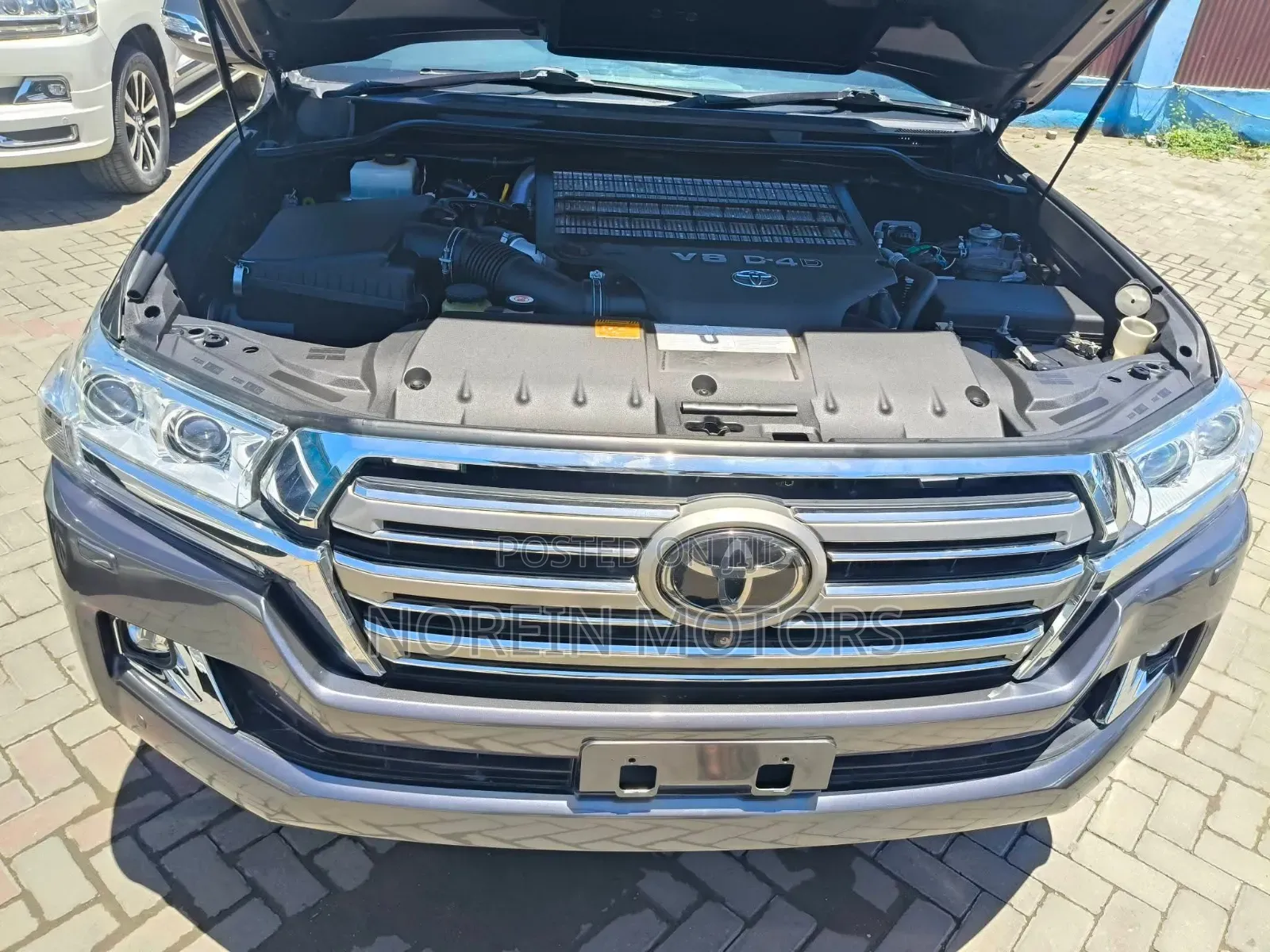 Toyota Land Cruiser 2019 Brown