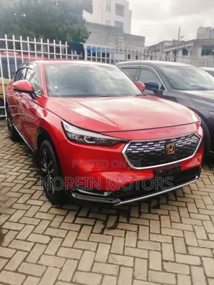 Honda Vezel 2021 Red