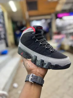 Jordan 9 Retro