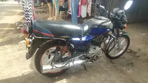 Bajaj Boxer 100 2016 Blue