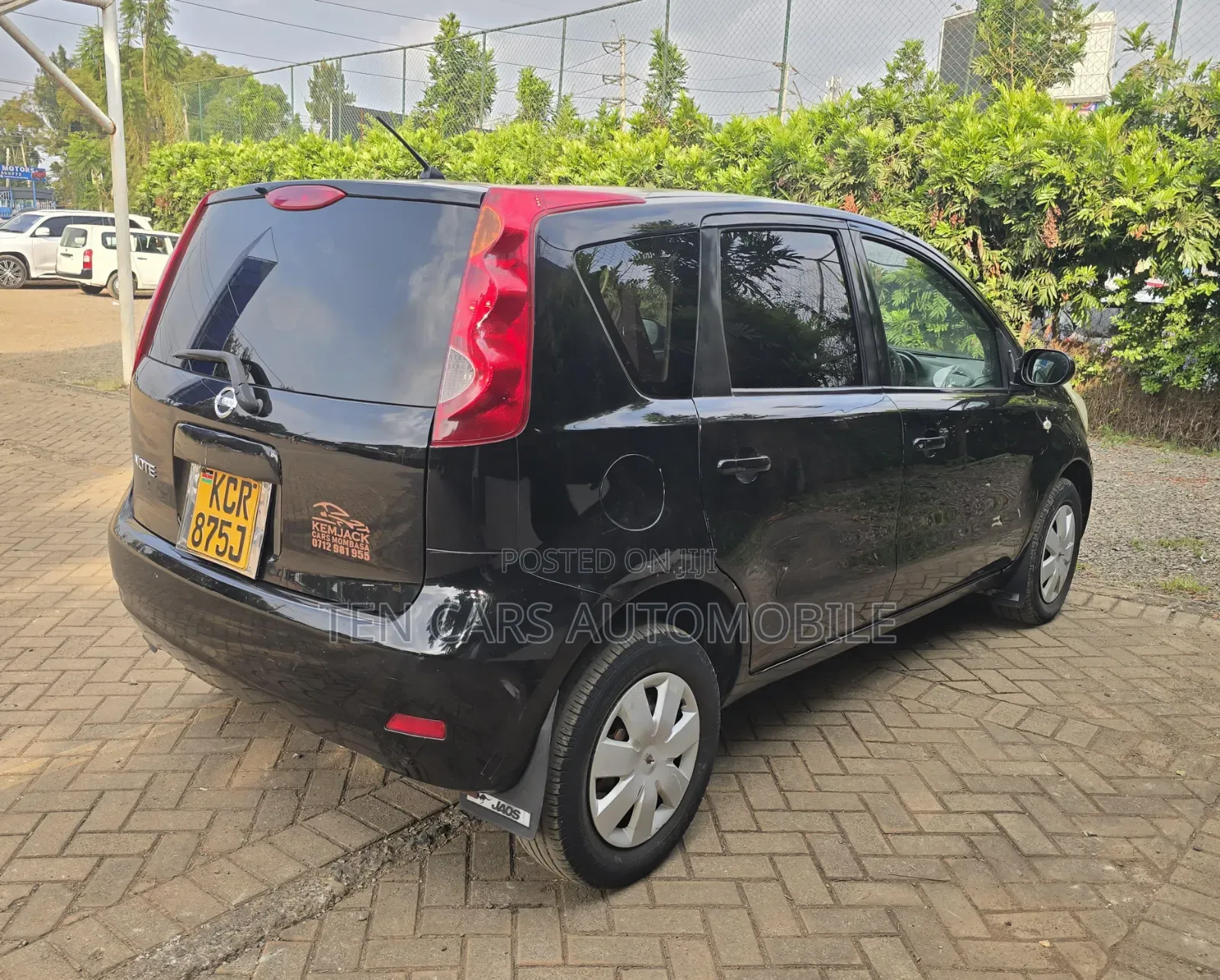 Nissan Note 2010 Black
