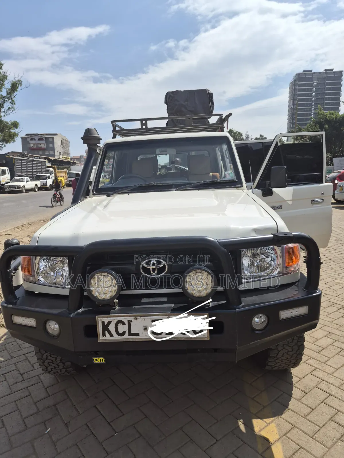 Toyota Land Cruiser 2016 Pearl