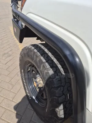 Toyota Land Cruiser 2016 Pearl