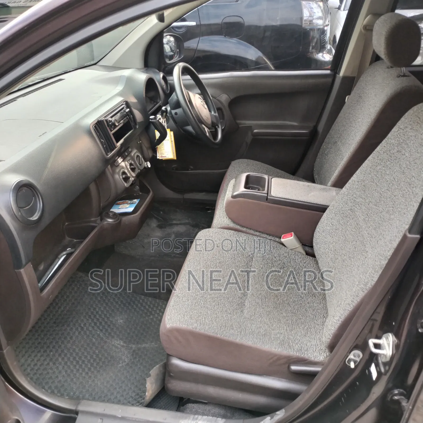 Toyota Passo 2014 Burgundy