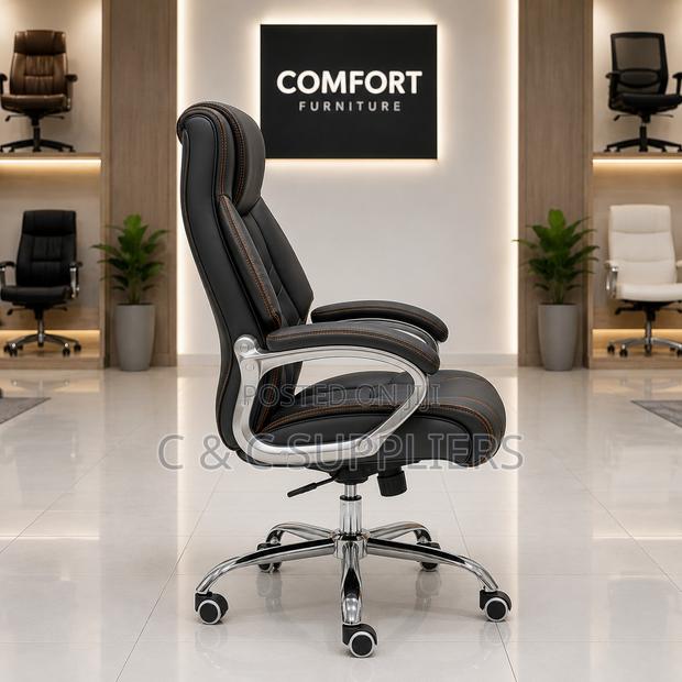 High Back Leather Ceo's Chair - thumbnail 4