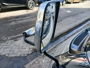 Toyota HiAce 2014 Silver