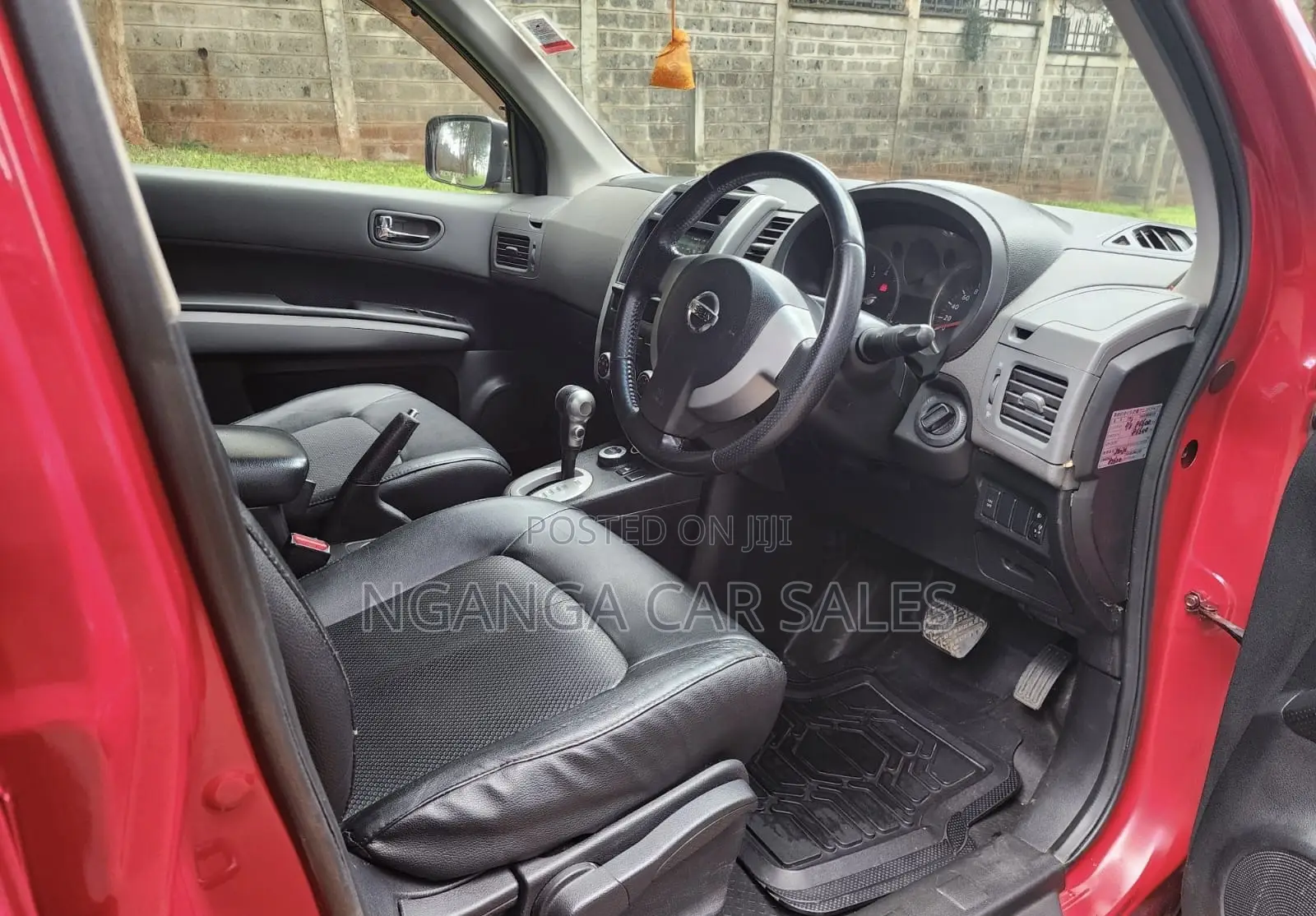 Nissan X-Trail 2009 Red