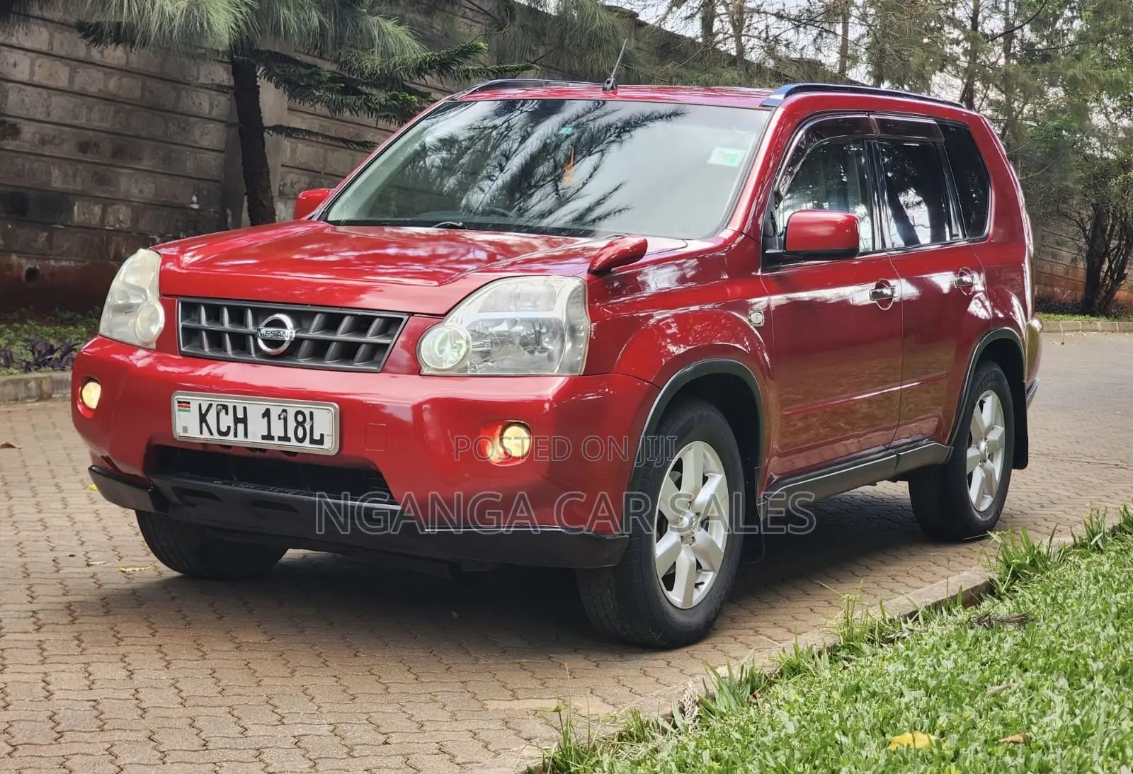 Nissan X-Trail 2009 Red