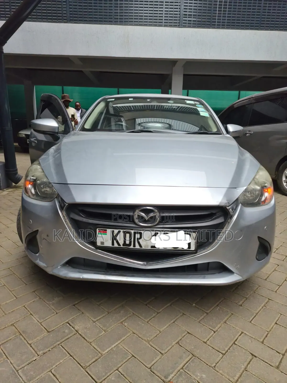 Mazda Demio 2018 Silver
