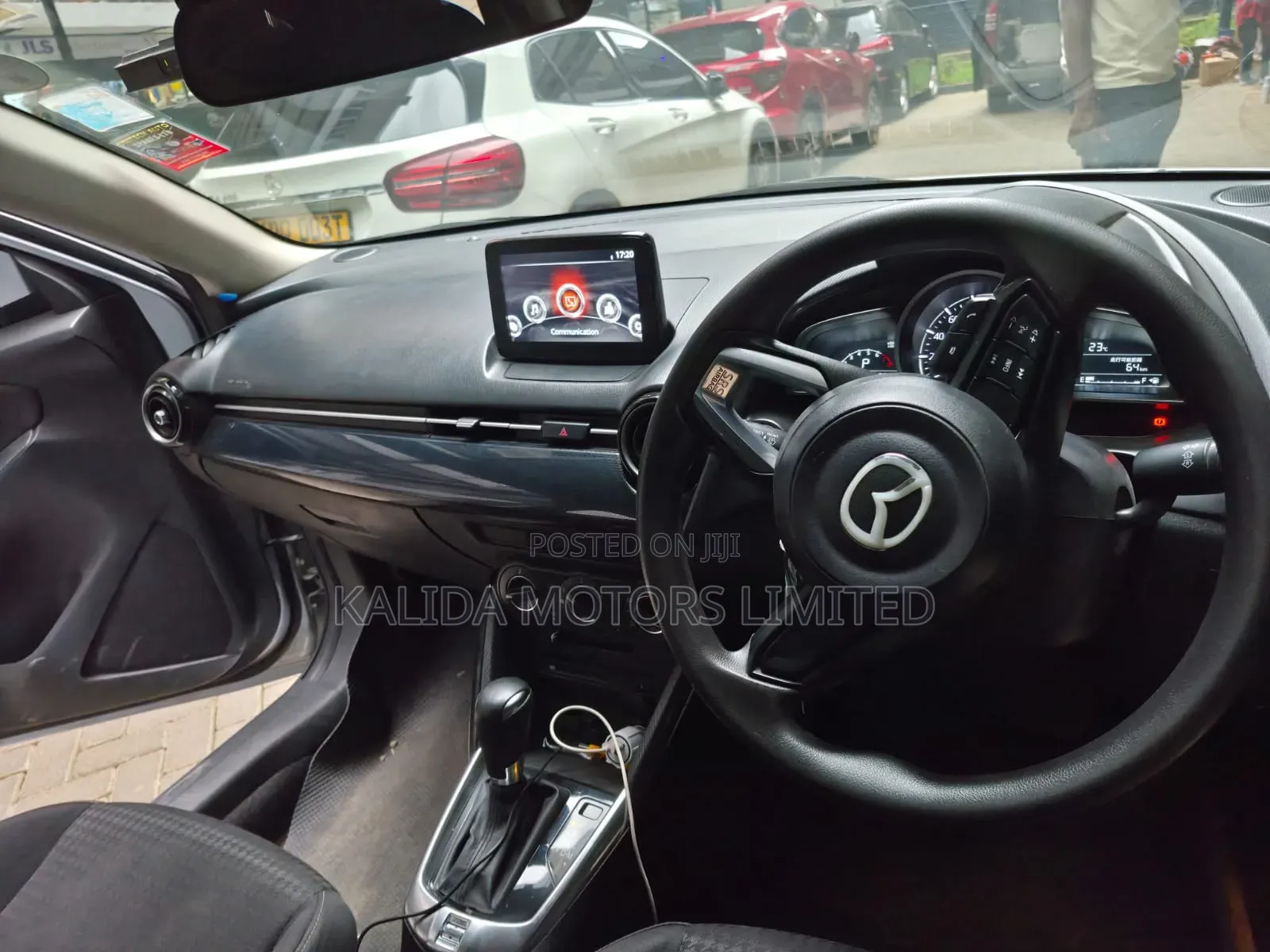 Mazda Demio 2018 Silver