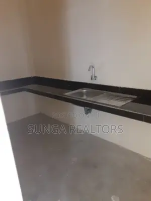 Warehouse for Rent in Baba Dogo