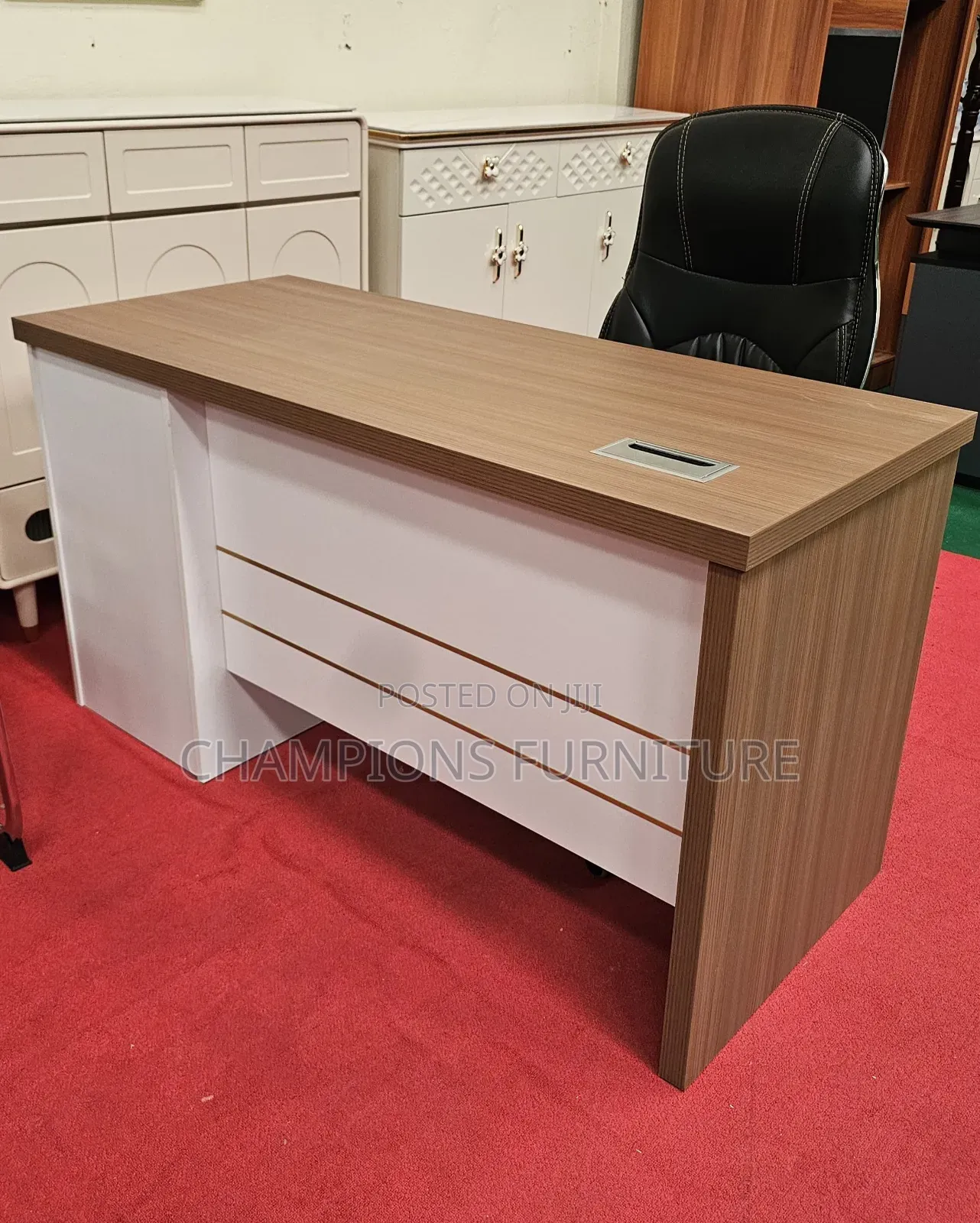 1.4m Modern Office Desk