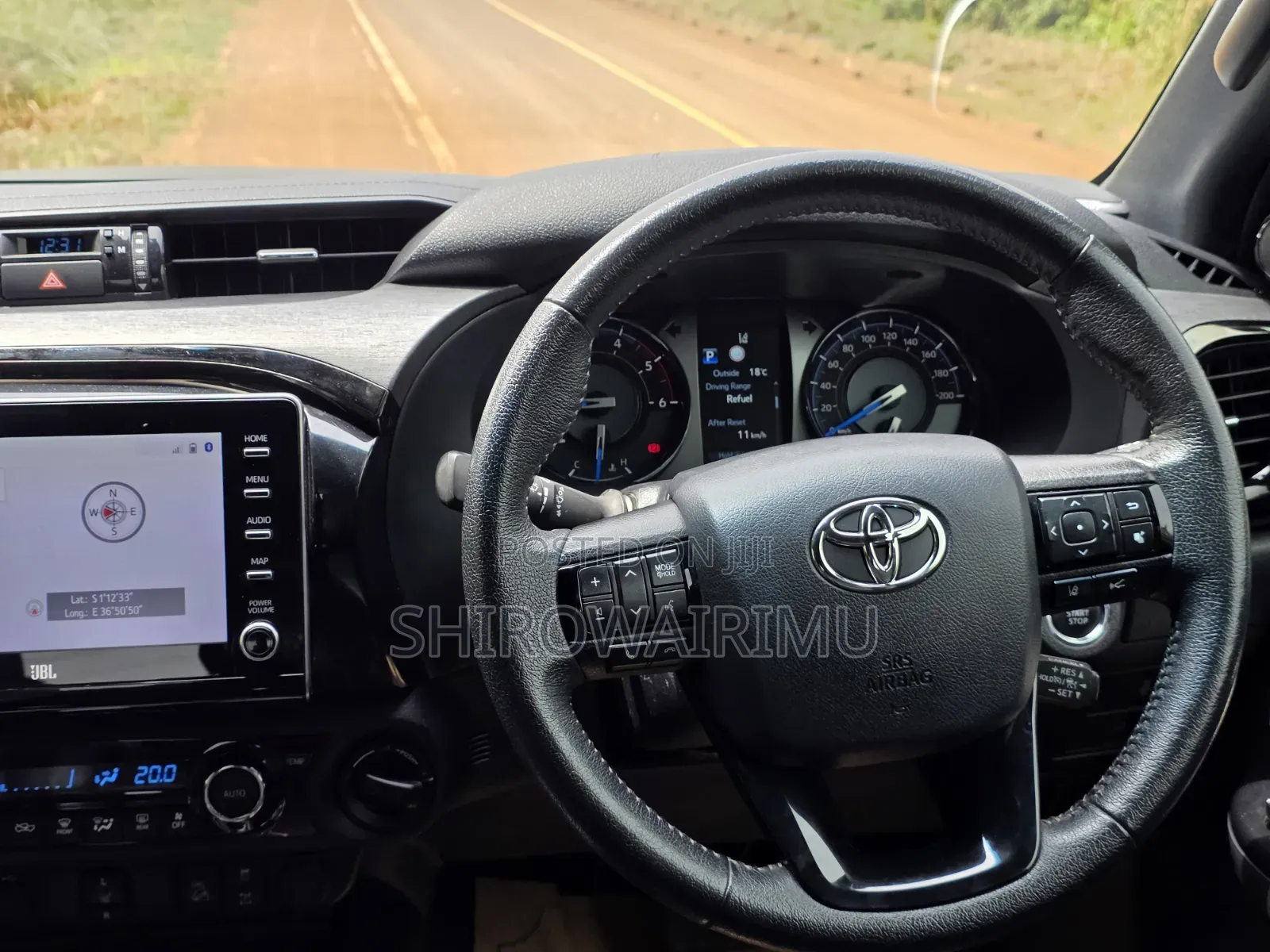 Toyota Hilux 2020 Gray