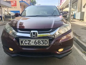 Honda Vezel 2014 Maroon