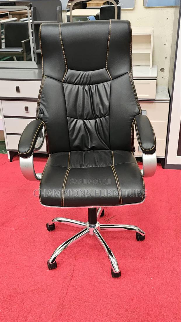 Executive Pu Leather Office Chair