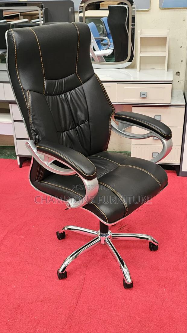 Executive Pu Leather Office Chair - thumbnail 2