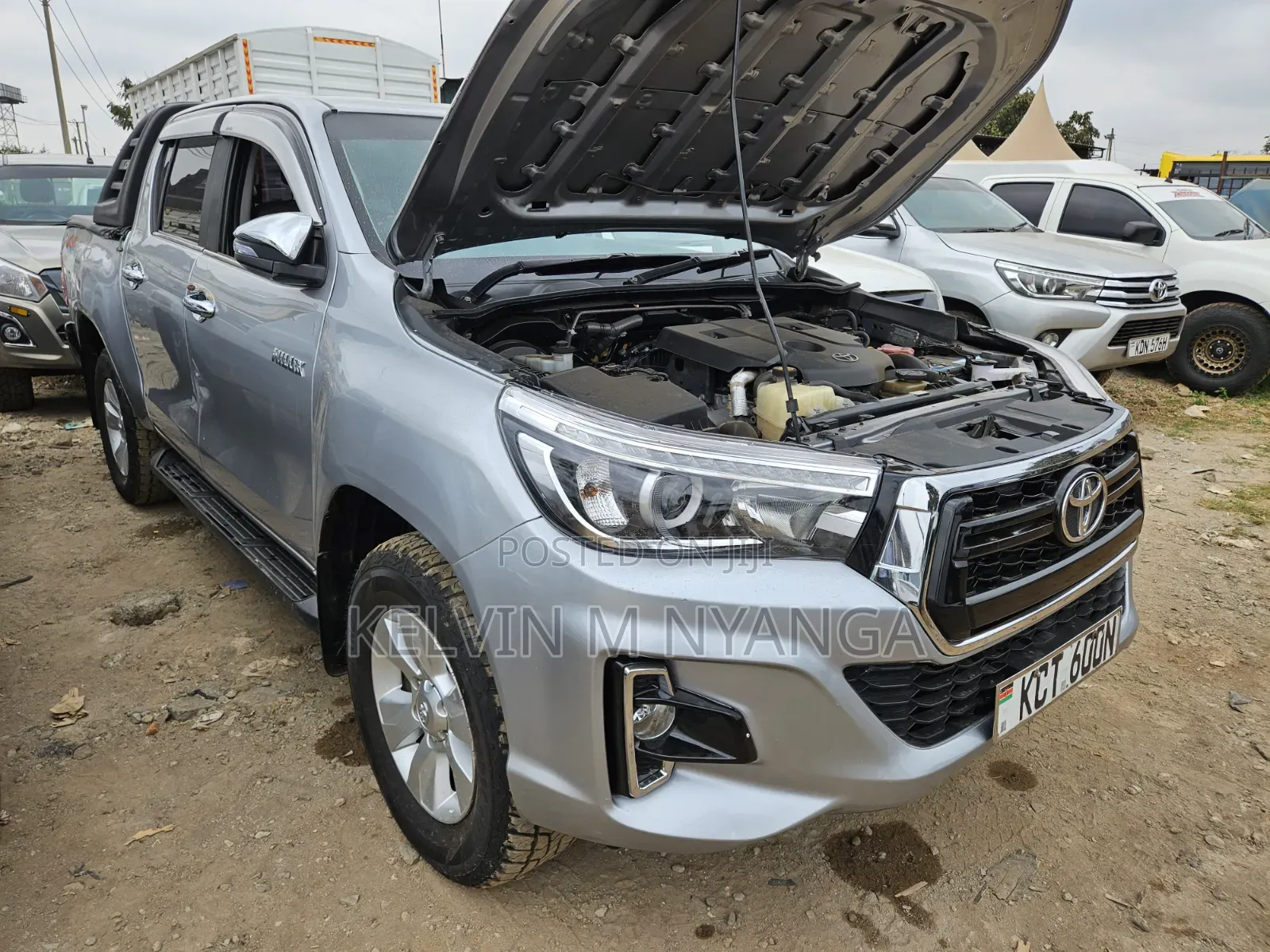Toyota Hilux 2018 Gray