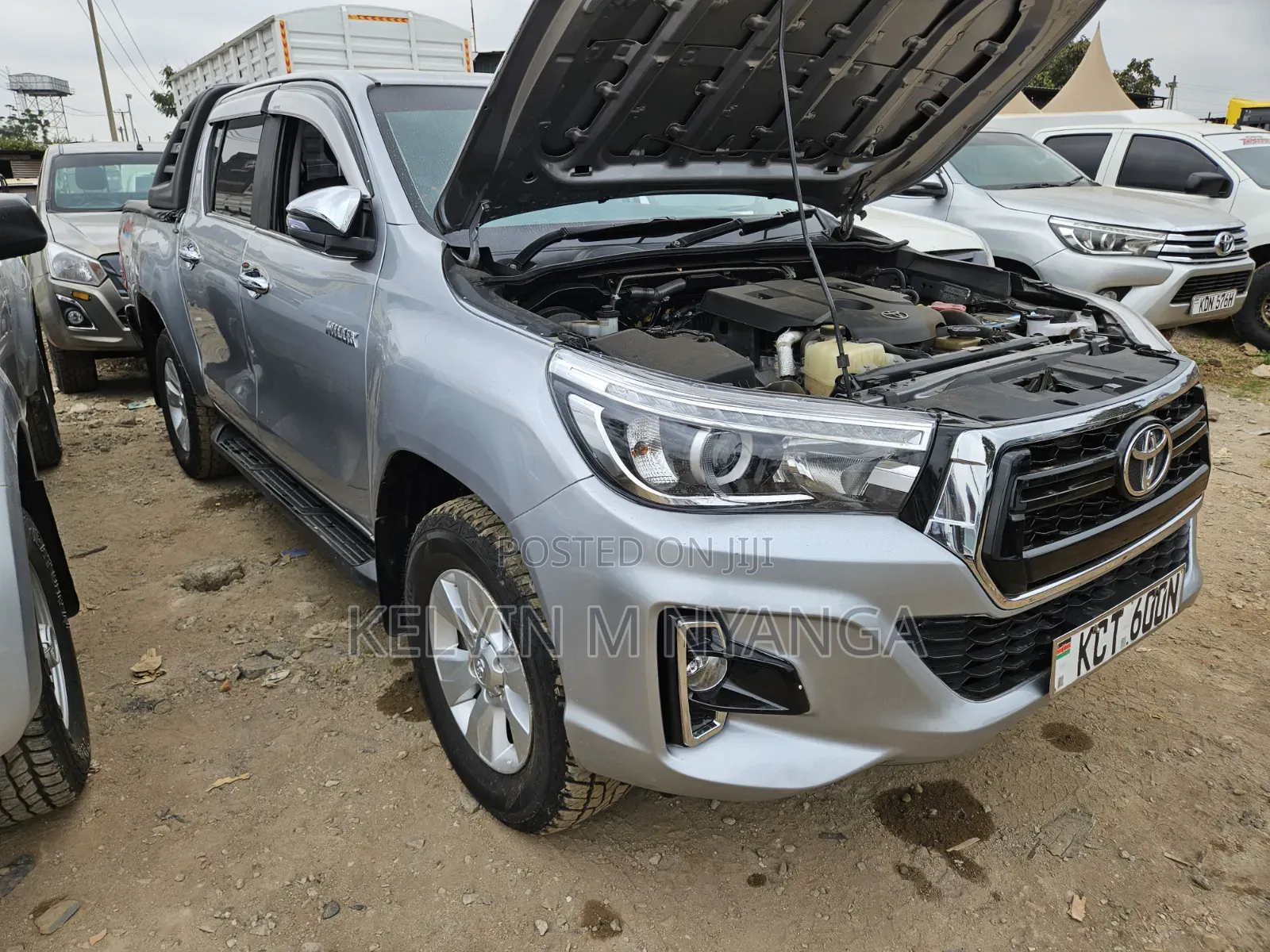 Toyota Hilux 2018 Gray