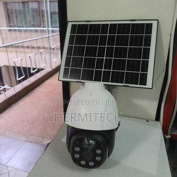 Surveillance Cameras 4g Enabled CCTV Camera With Solar Panel Outdoor