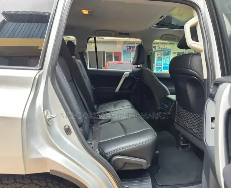 Toyota Land Cruiser Prado 3.0 190hp 2018 Silver